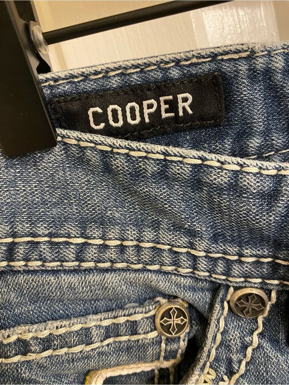 AFFLICTION COOPER JEANS MENS SIZE 30 90’s THICK STITCHING WHISKERED GRUNGE Y2K